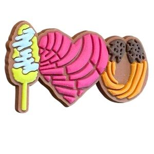 I Heart You Elote y Pan Dulce Croc Charm